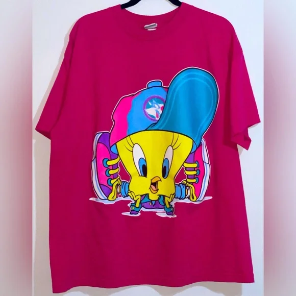 EUC Size 2X Vintage Tweety Bird Looney Tunes Fuchsia Pink Shirt 1997 Warner Bros - Picture 1 of 13